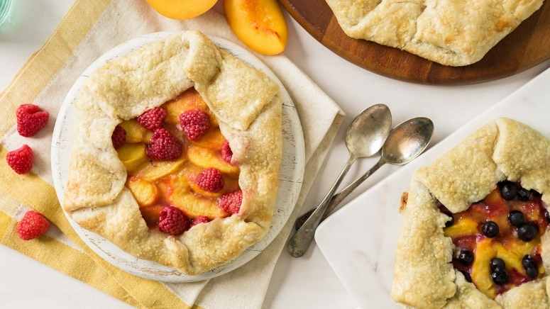 Make an apple galette